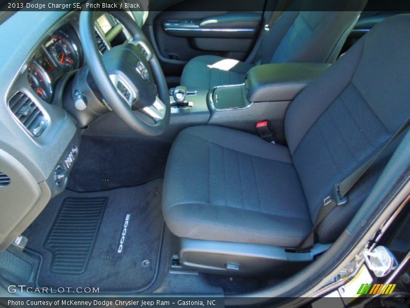 Pitch Black / Black 2013 Dodge Charger SE