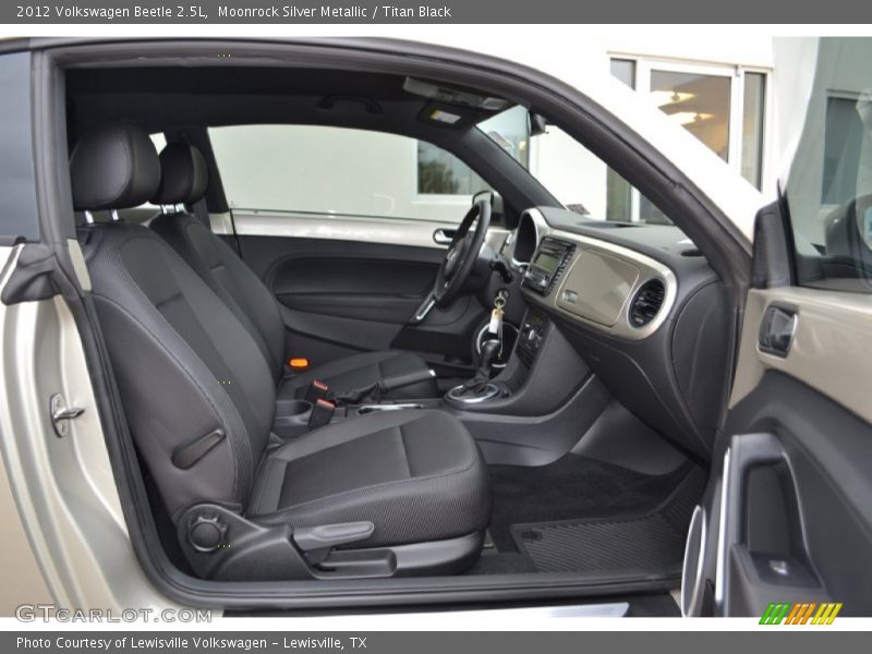 Moonrock Silver Metallic / Titan Black 2012 Volkswagen Beetle 2.5L