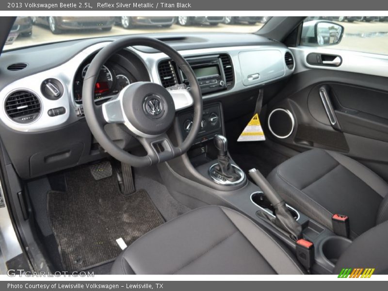 Reflex Silver Metallic / Titan Black 2013 Volkswagen Beetle 2.5L