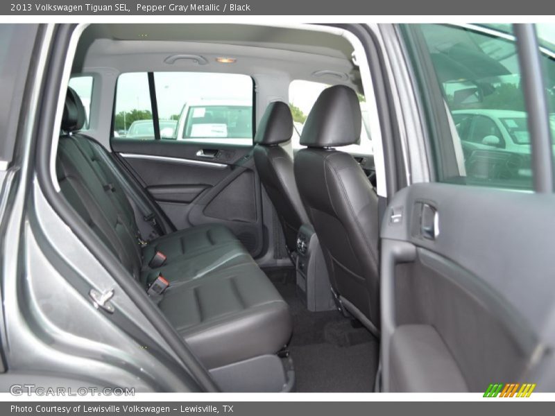 Pepper Gray Metallic / Black 2013 Volkswagen Tiguan SEL