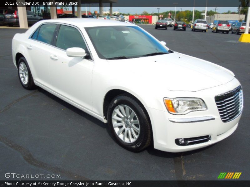 Bright White / Black 2013 Chrysler 300