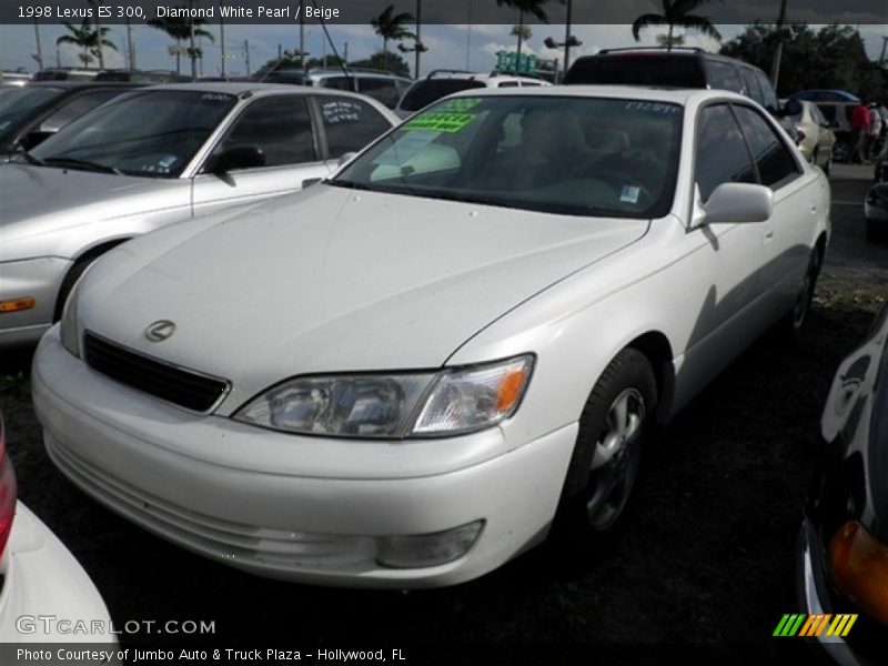 Diamond White Pearl / Beige 1998 Lexus ES 300