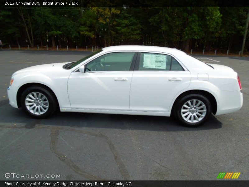 Bright White / Black 2013 Chrysler 300