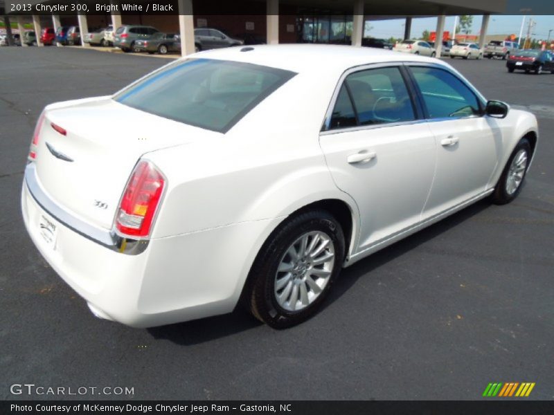 Bright White / Black 2013 Chrysler 300