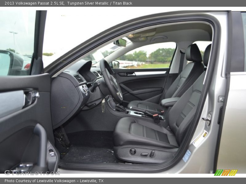 Tungsten Silver Metallic / Titan Black 2013 Volkswagen Passat 2.5L SE