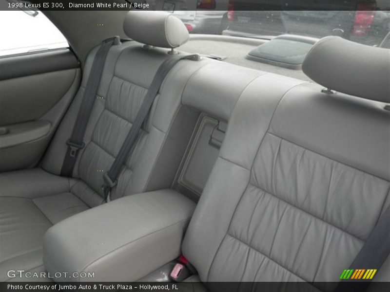 Diamond White Pearl / Beige 1998 Lexus ES 300
