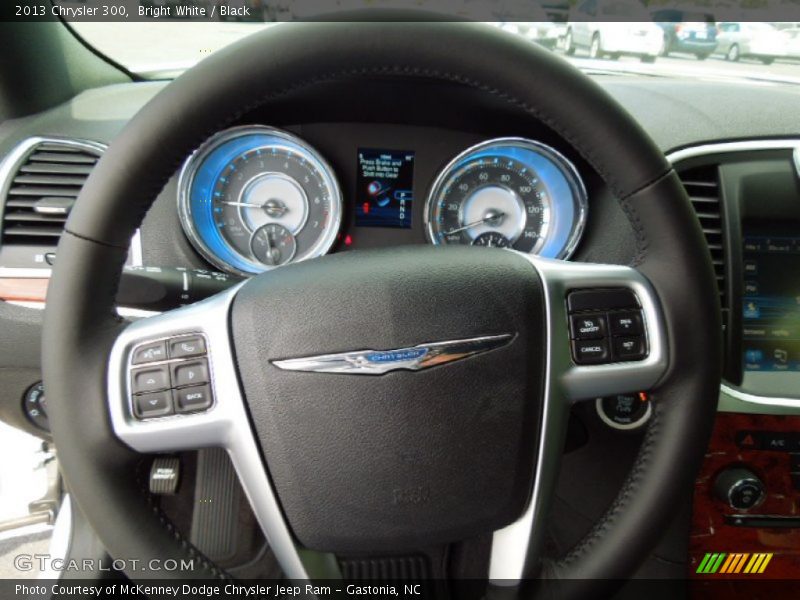 Bright White / Black 2013 Chrysler 300
