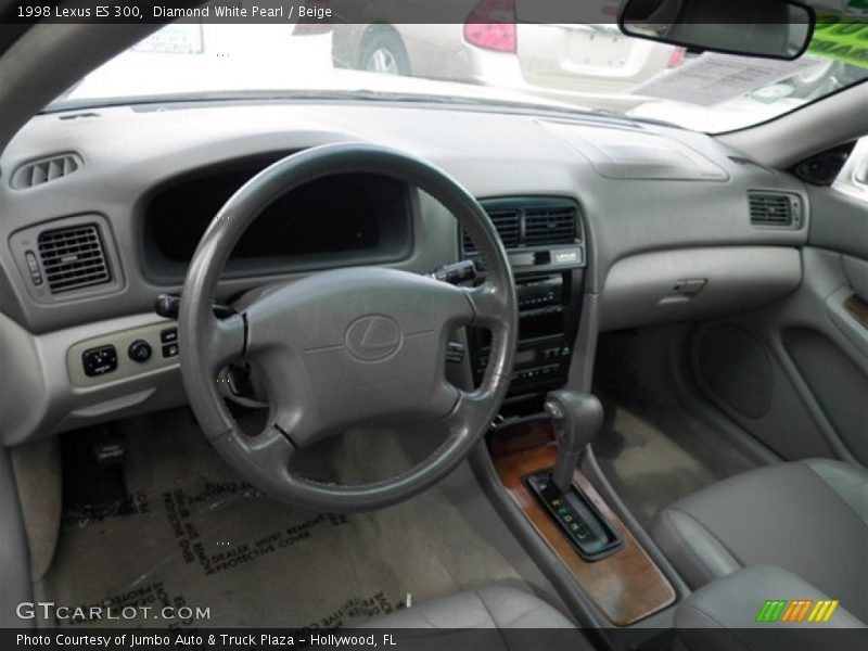 Diamond White Pearl / Beige 1998 Lexus ES 300