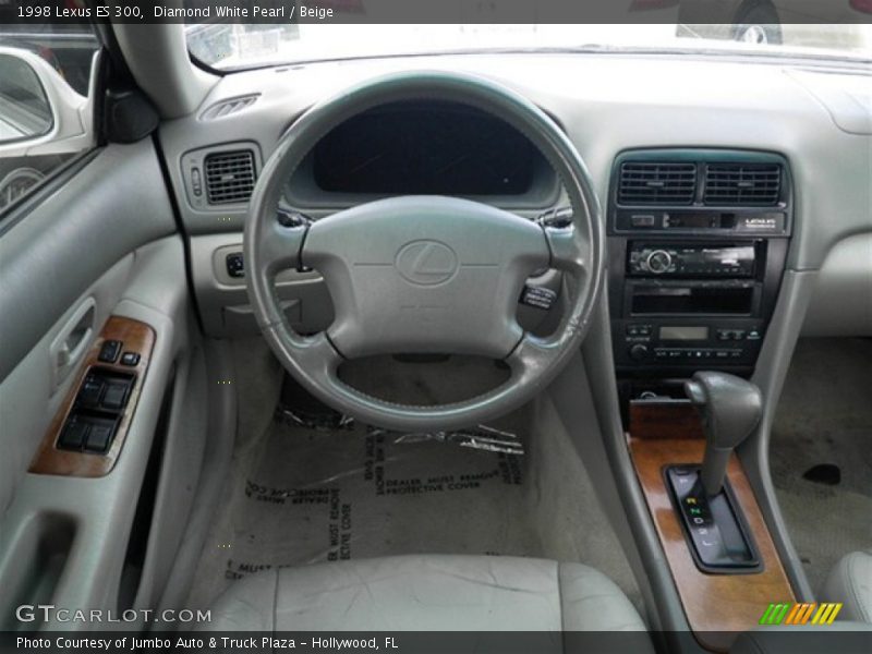 Diamond White Pearl / Beige 1998 Lexus ES 300