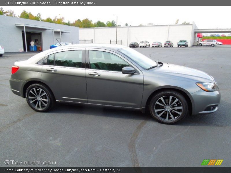 Tungsten Metallic / Black 2013 Chrysler 200 S Sedan