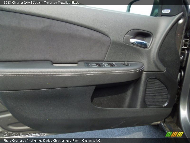 Tungsten Metallic / Black 2013 Chrysler 200 S Sedan