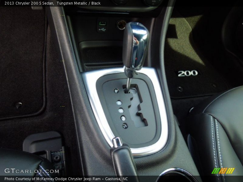  2013 200 S Sedan 6 Speed AutoStick Automatic Shifter