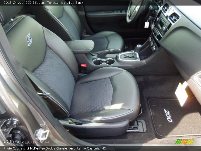 Tungsten Metallic / Black 2013 Chrysler 200 S Sedan