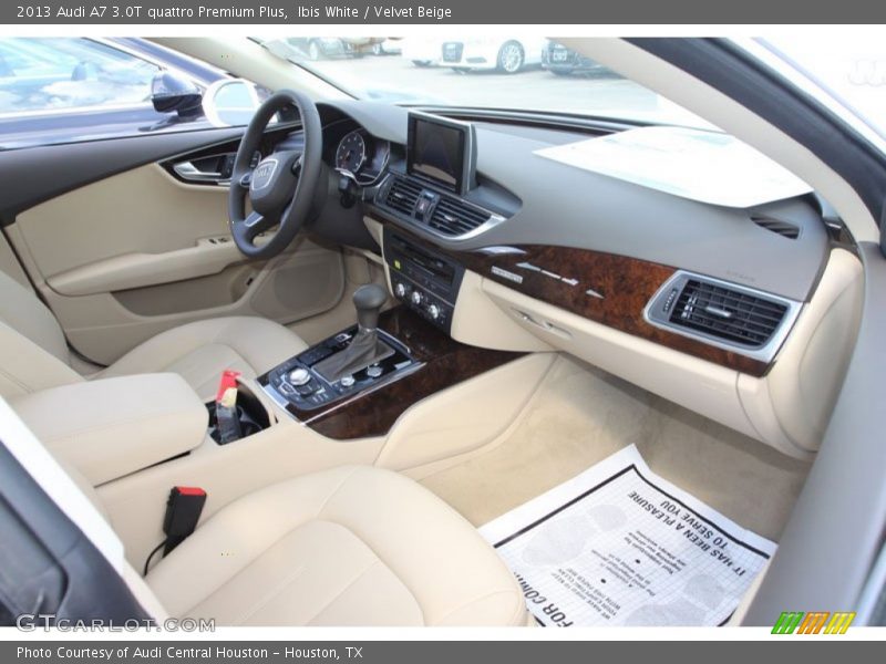  2013 A7 3.0T quattro Premium Plus Velvet Beige Interior