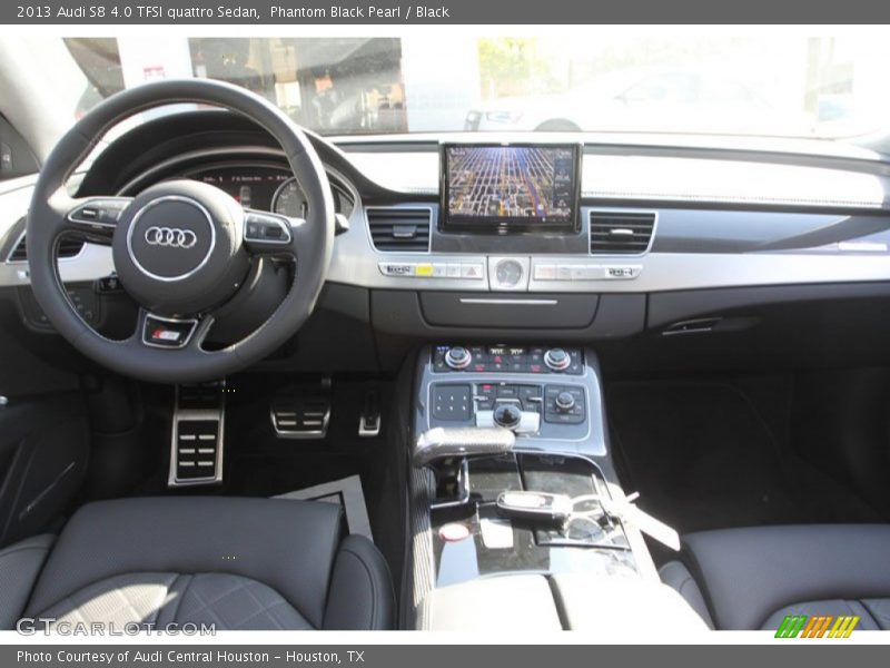 Dashboard of 2013 S8 4.0 TFSI quattro Sedan