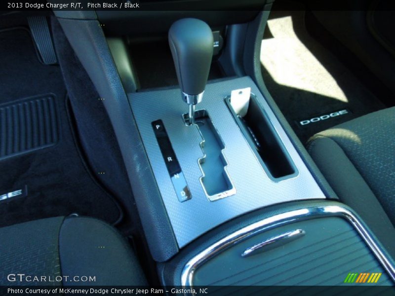 Pitch Black / Black 2013 Dodge Charger R/T