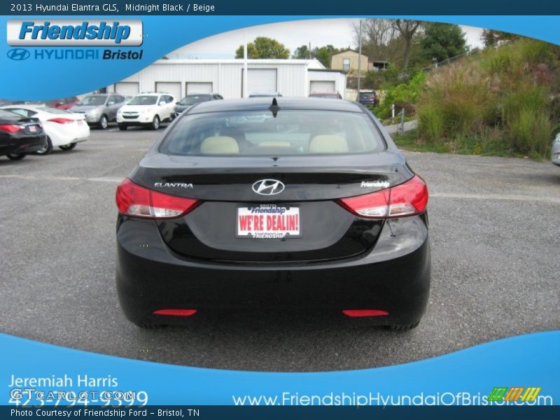 Midnight Black / Beige 2013 Hyundai Elantra GLS