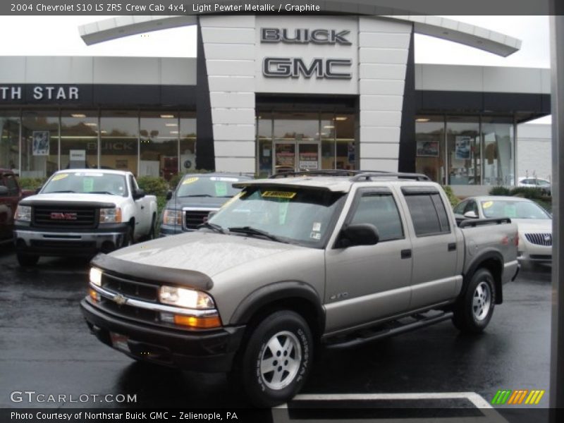 Light Pewter Metallic / Graphite 2004 Chevrolet S10 LS ZR5 Crew Cab 4x4