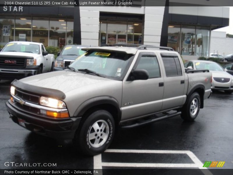 Light Pewter Metallic / Graphite 2004 Chevrolet S10 LS ZR5 Crew Cab 4x4