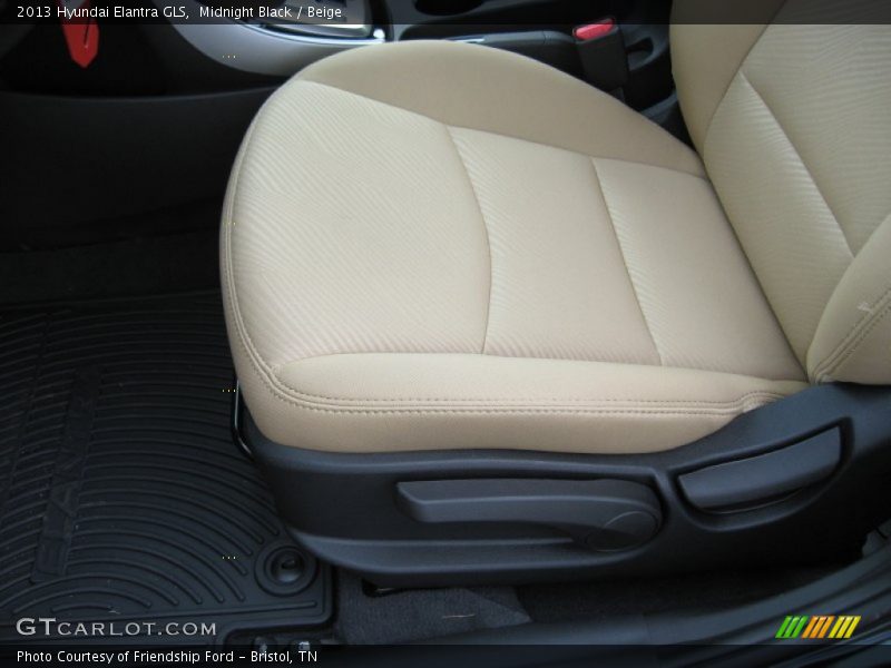 Midnight Black / Beige 2013 Hyundai Elantra GLS