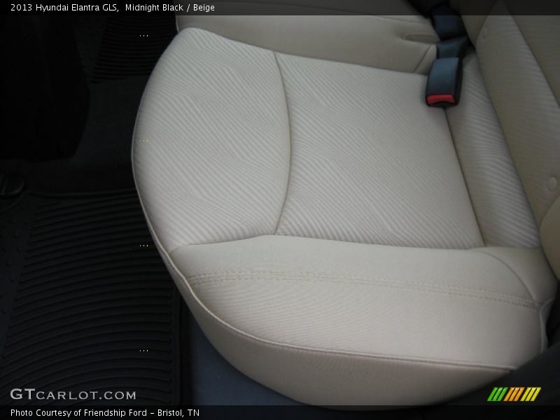 Midnight Black / Beige 2013 Hyundai Elantra GLS