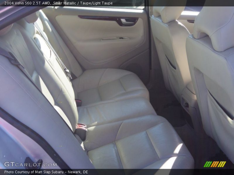 Silver Metallic / Taupe/Light Taupe 2004 Volvo S60 2.5T AWD