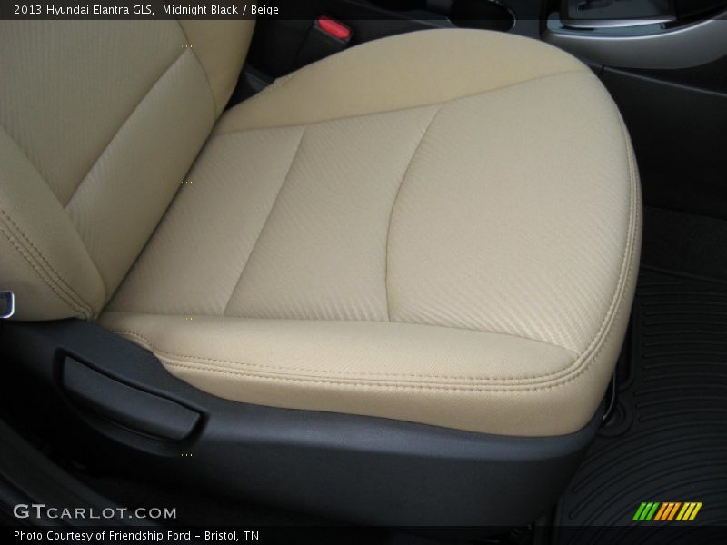Midnight Black / Beige 2013 Hyundai Elantra GLS