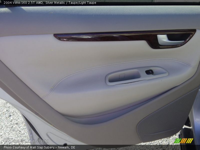 Silver Metallic / Taupe/Light Taupe 2004 Volvo S60 2.5T AWD