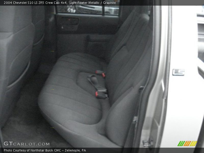 Light Pewter Metallic / Graphite 2004 Chevrolet S10 LS ZR5 Crew Cab 4x4