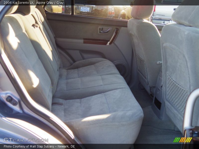 Alpine Gray / Gray 2006 Kia Sorento LX