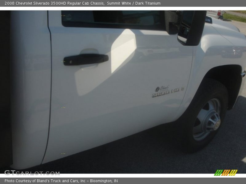 Summit White / Dark Titanium 2008 Chevrolet Silverado 3500HD Regular Cab Chassis