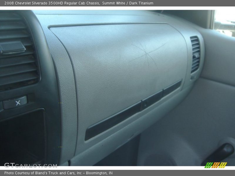 Summit White / Dark Titanium 2008 Chevrolet Silverado 3500HD Regular Cab Chassis