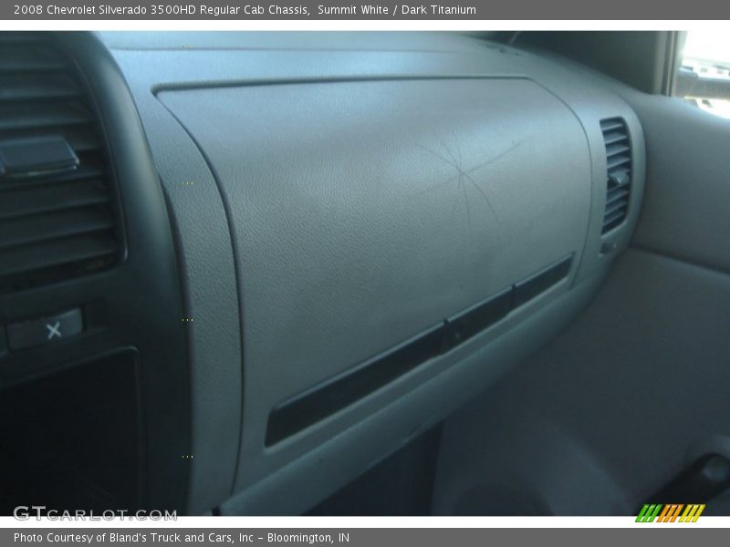 Summit White / Dark Titanium 2008 Chevrolet Silverado 3500HD Regular Cab Chassis