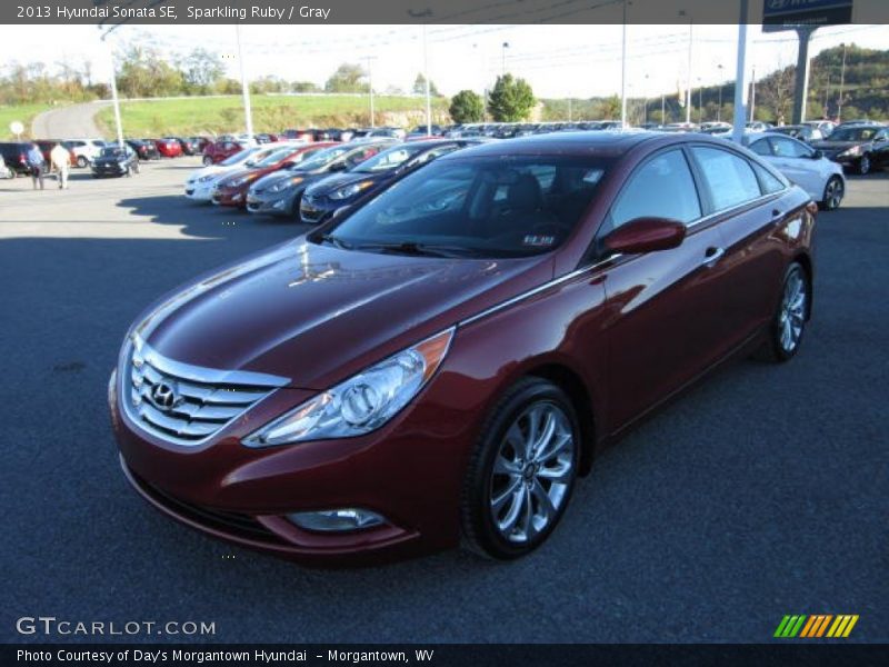 Sparkling Ruby / Gray 2013 Hyundai Sonata SE