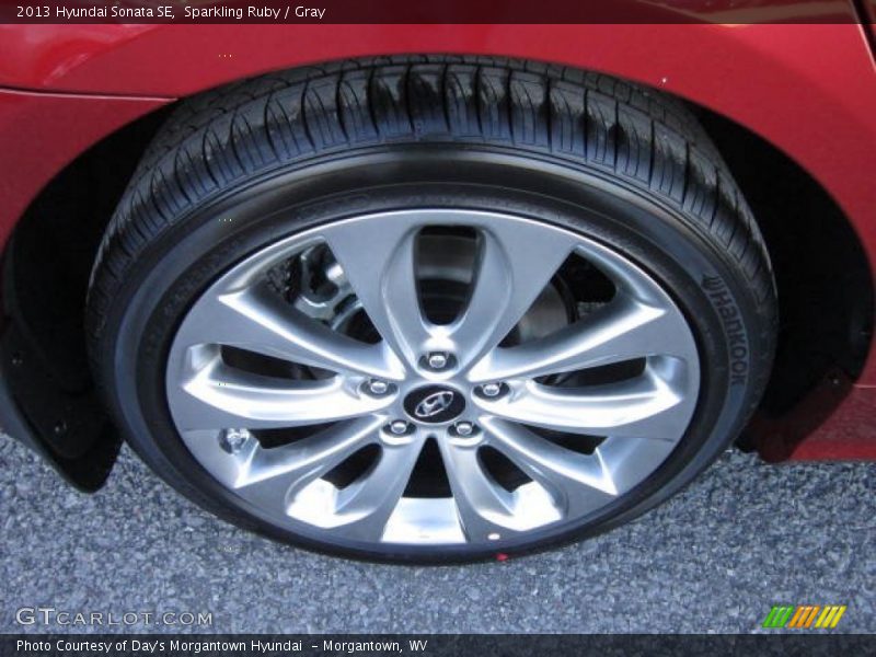 Sparkling Ruby / Gray 2013 Hyundai Sonata SE