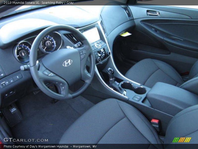 Sparkling Ruby / Gray 2013 Hyundai Sonata SE