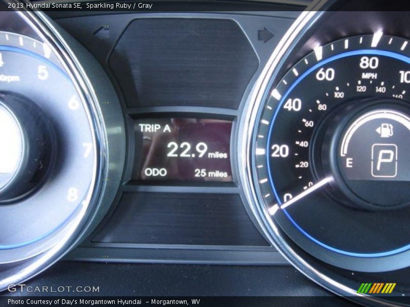 Sparkling Ruby / Gray 2013 Hyundai Sonata SE