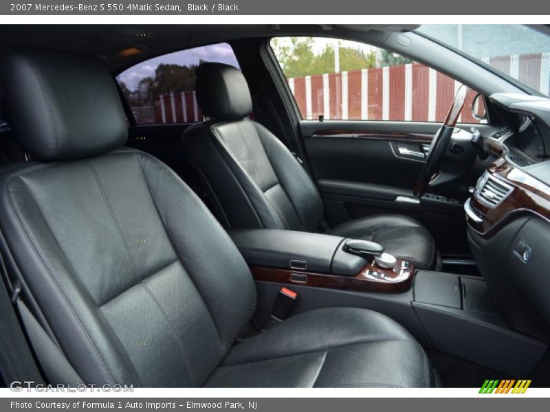 Black / Black 2007 Mercedes-Benz S 550 4Matic Sedan