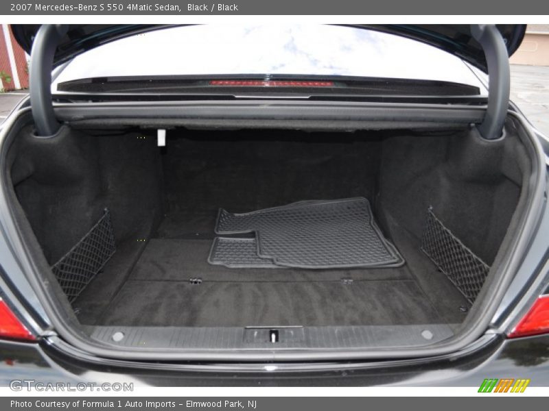 Black / Black 2007 Mercedes-Benz S 550 4Matic Sedan