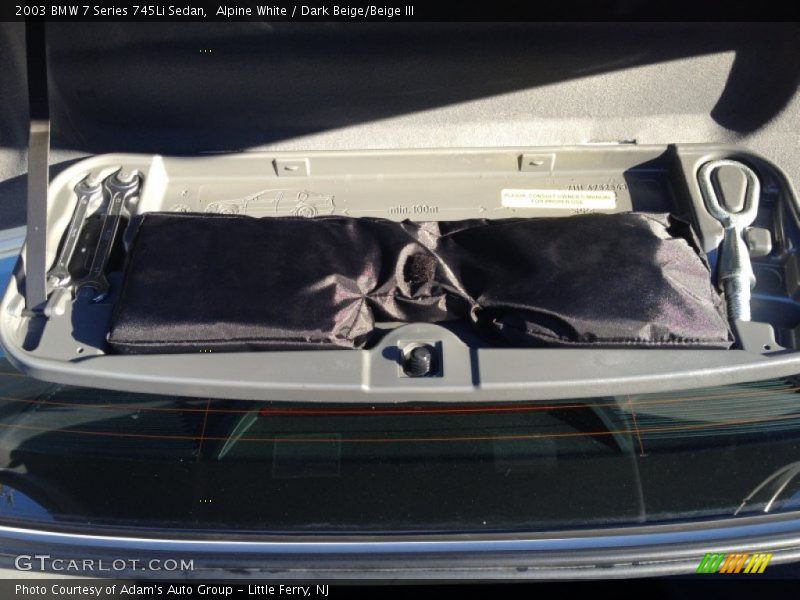 Alpine White / Dark Beige/Beige III 2003 BMW 7 Series 745Li Sedan