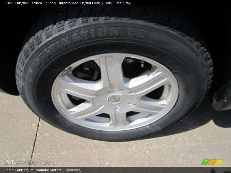  2006 Pacifica Touring Wheel