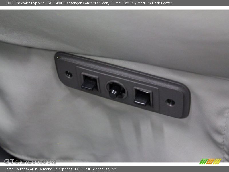 Summit White / Medium Dark Pewter 2003 Chevrolet Express 1500 AWD Passenger Conversion Van