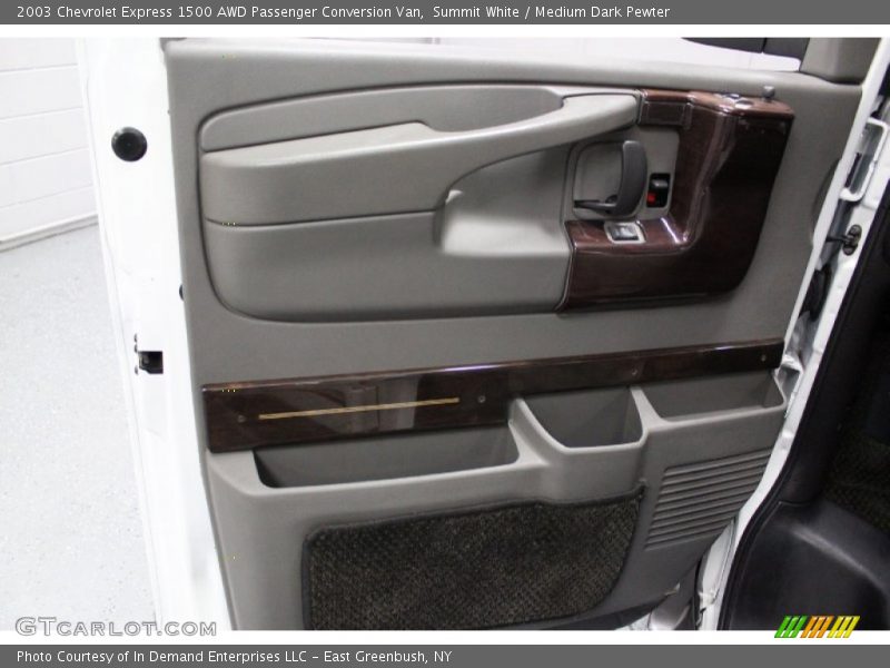 Summit White / Medium Dark Pewter 2003 Chevrolet Express 1500 AWD Passenger Conversion Van