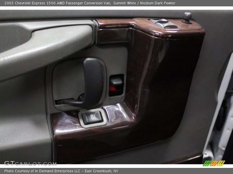 Summit White / Medium Dark Pewter 2003 Chevrolet Express 1500 AWD Passenger Conversion Van