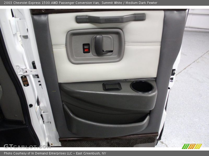 Summit White / Medium Dark Pewter 2003 Chevrolet Express 1500 AWD Passenger Conversion Van