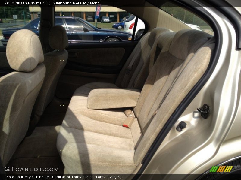 Sunlit Sand Metallic / Blond 2000 Nissan Maxima GLE