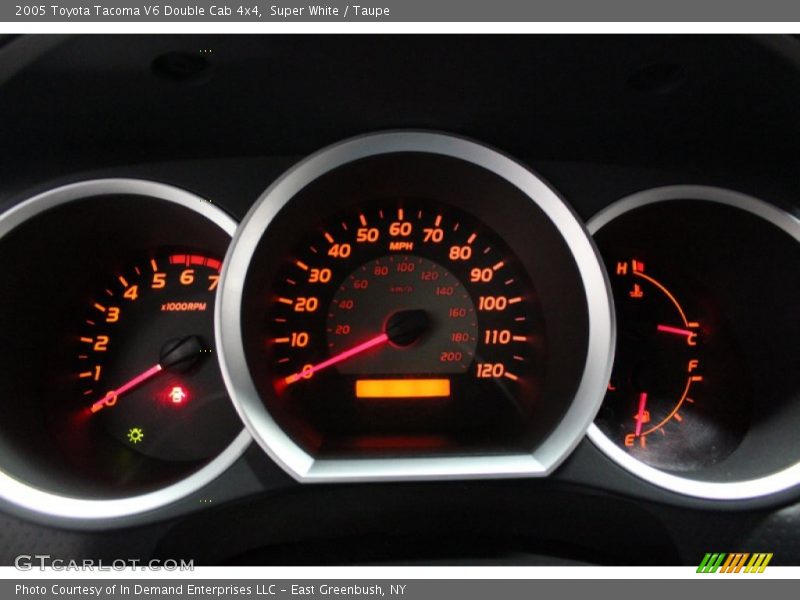 Super White / Taupe 2005 Toyota Tacoma V6 Double Cab 4x4