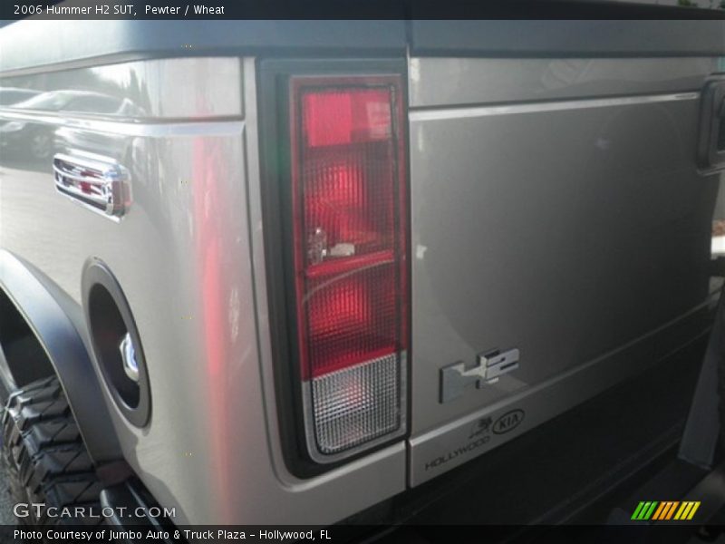 Pewter / Wheat 2006 Hummer H2 SUT