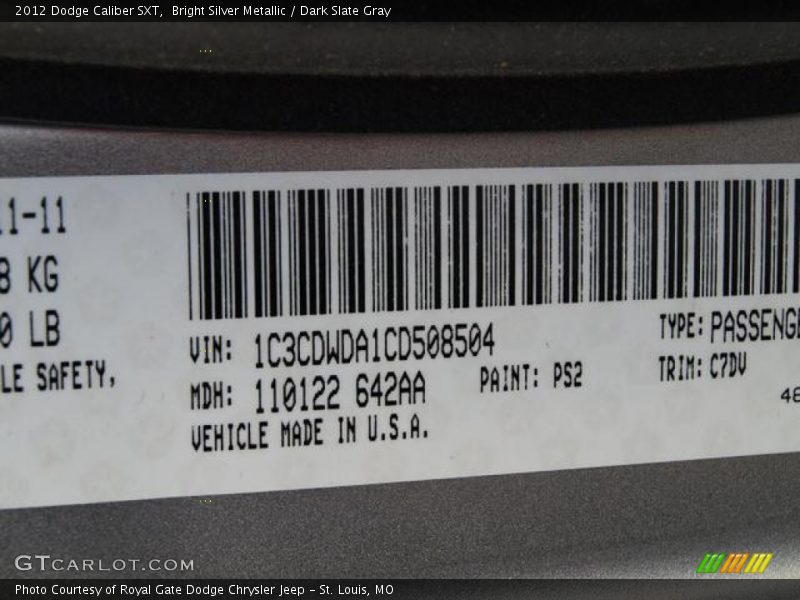 Bright Silver Metallic / Dark Slate Gray 2012 Dodge Caliber SXT