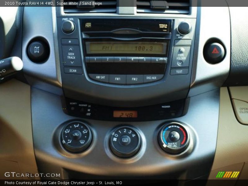 Super White / Sand Beige 2010 Toyota RAV4 I4 4WD